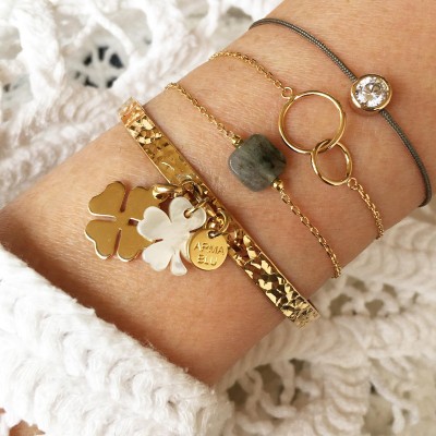 Bracelet zirconium serti en plaqué or et fermoir T