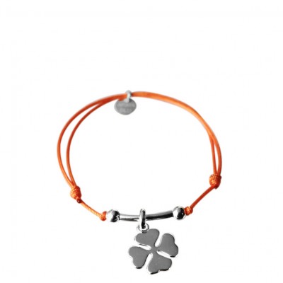 Bracelet petit trèfle en argent sur cordon